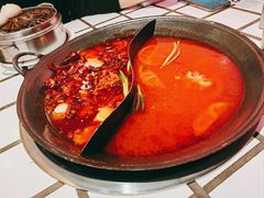 鸳鸯锅-朱光玉火锅馆(正弘城店)