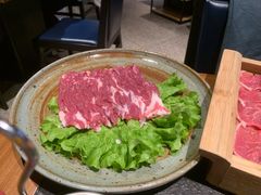 现切鲜羊后腿-老墙根涮肉·铜锅·烧烤(欢乐谷·王四营店)