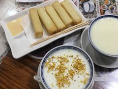炸牛奶-周大娘牛乳(旧寨古村总店)