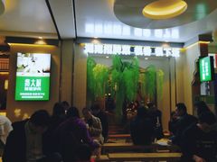 等位区-费大厨辣椒炒肉(万家丽一店)