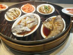 -郭巨人农家食堂(南部商务区店)