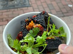 -黑色经典臭豆腐·湖南特产(坡子街店)