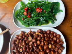 -炉小二铜锅牛蛙•川湘菜(三里屯店)