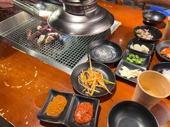 -肉甲韩国木炭烤肉(新壹街1店)