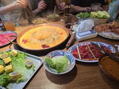 -洱火云南酸菜牛肉火锅(石景山当代商城店)