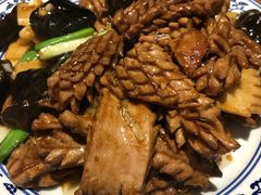 爆炒腰花-泉畔人家·老济南经典鲁菜(大明湖店)
