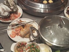 -黑金·寻焰自助百汇·烤肉·火锅(中街店)