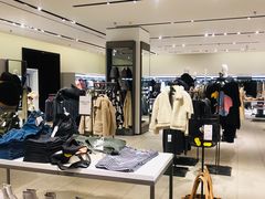 -ZARA(世贸天阶店)
