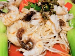-维园悦谱·海派家常菜(乌鲁木齐南路店)