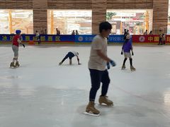 -冠军冰场(环球中心店)