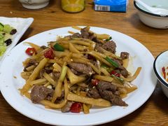 -牛八宝桂林米粉(八里庄店)