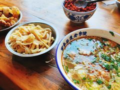 -清真马杰山牛肉汤馆