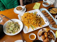 -莲餐厅·湖北菜·潜江小龙虾店(愚园路店)