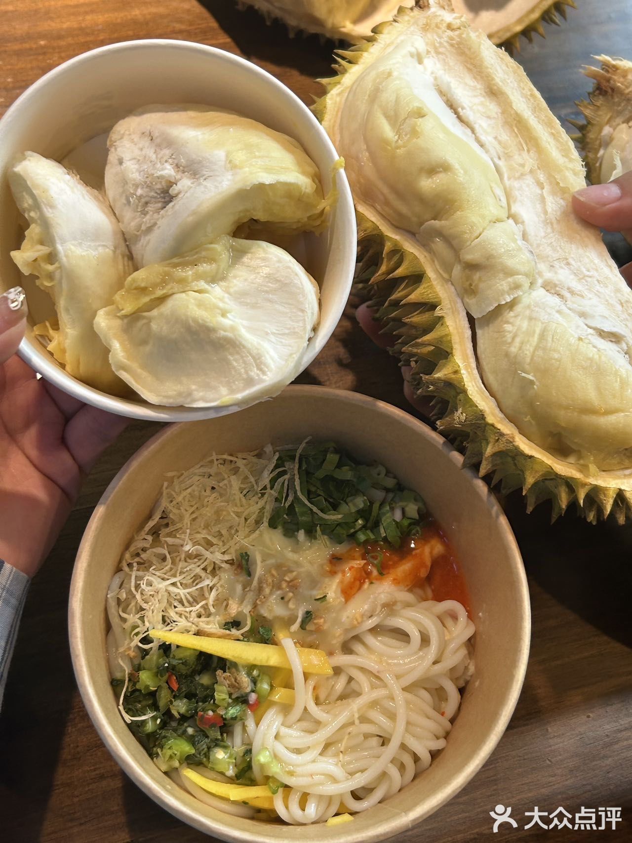 喔  榴莲米线🍜 好滇～