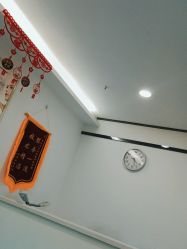 -蕾特恩专业祛痘·皮肤管理