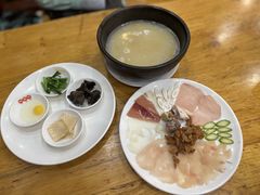 -桥香园过桥米线(国贸店)