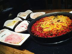 -纸盐河码头火锅(十八梯店)