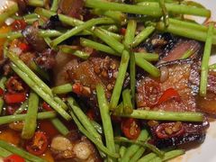 -呷湘厨·鱼汤捞饭·剁椒鱼头·辣椒炒肉(国家会展中心店)