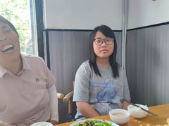 -满口香饭店