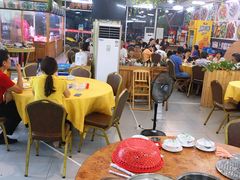 大堂-佛山市顺德区佩姐姐妹餐饮店