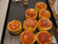 -Bread Talk 面包新语(荟聚店)