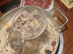 -领鲜潮牛鲜牛羊肉火锅(宏昌店)