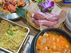 -青瓦餐厅·生鱼片·韩园烤肉(西塔店)