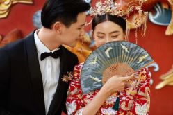 -巴黎恋人婚纱摄影(东莞总店)