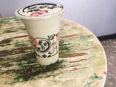 招牌牛油果益力多-花姨·老电影院果汁冰(88号店)
