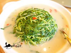 豆汁马兰头-盛华瑄中餐厅