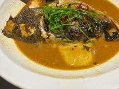 -东口码头·烧鸽子·鱼头泡饼·地方菜(金鹰悦城店)