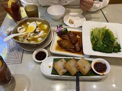 -鹅冠港式茶餐厅(来福士店)