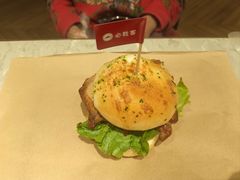 -必胜客(上地华联店)