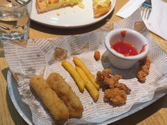-菲滋意式休闲餐厅(北仑银泰城店)
