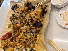 -老东镇啤酒屋海鲜加工·蒸汽海鲜·海鲜烧烤(台东店)