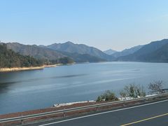-杭州千岛湖滨江希尔顿度假酒店