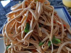 -八两八金·莱芜特色炒鸡(市南漳浦路店)