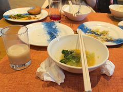 -亚龙湾希尔顿自助餐厅·海鲜·烧烤·沙滩BBQ·现场乐队