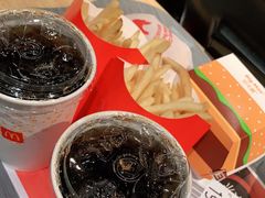 -麦当劳(中山公园龙之梦店)