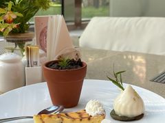 -亮马河饭店翠雅咖啡厅