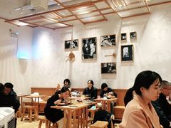 大堂-小满手工粉(上海月星环球港店)