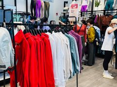 -lululemon(比斯特购物村店)