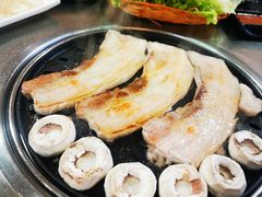 -杀猪天·韩国烤肉(铁路街第一分店)