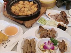 -梅利汴京烤鸭•开封豫菜地标店(铁北街店)