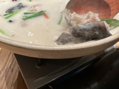 鱼钩鱼炖汤-老阿爸鲜鱼土菜(园区永旺店)