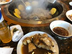 -铁锅炖灶台鱼老三炖鱼馆