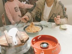 -卢大鲜鱼头捞饭(美利广场店)