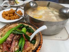 招牌腊味煲仔饭-肥仔文澳门猪骨煲(南京西路店)
