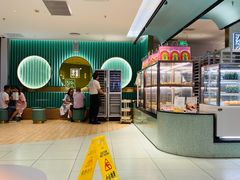 -奈雪的茶(亨特国际广场店)