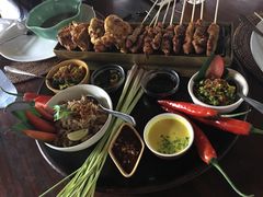 -DiAtas by Art Cafe Bumbu Bali